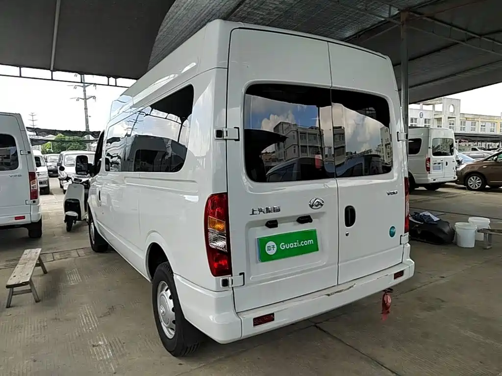 SAIC Maxus Xintu V80 2025 2025 Value Edition Aoyun 2.0T Manual Long Wheelbase Medium Roof 127Ps 6/7/9-seater