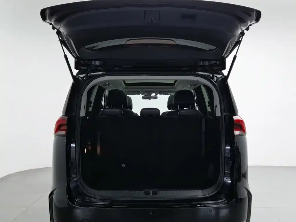 SAIC Maxus Maxus G50 2020 2019 1.5T Automatic Luxury Edition China V