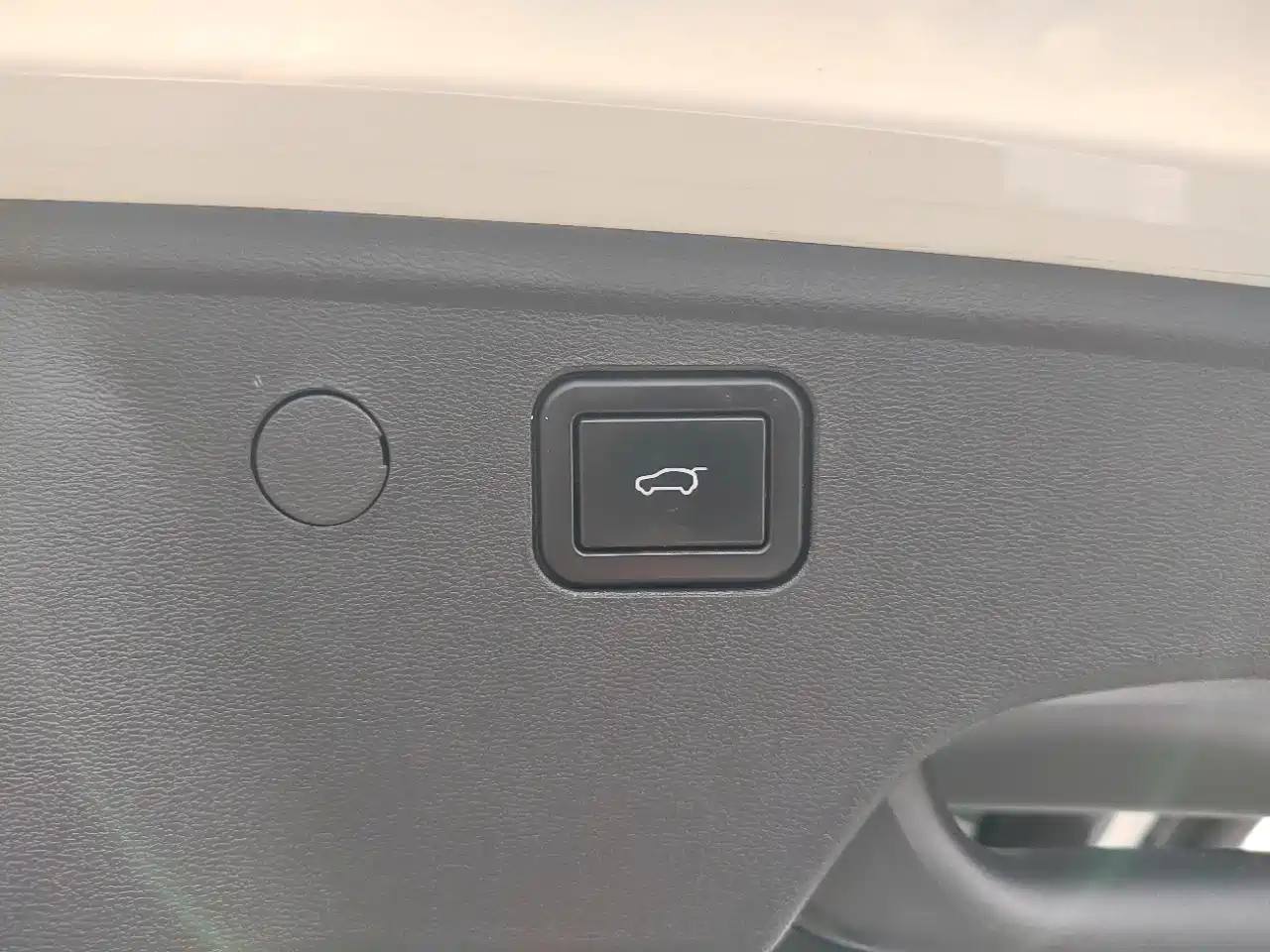 WEY P8 2018 2018 2.0T Flagship Model