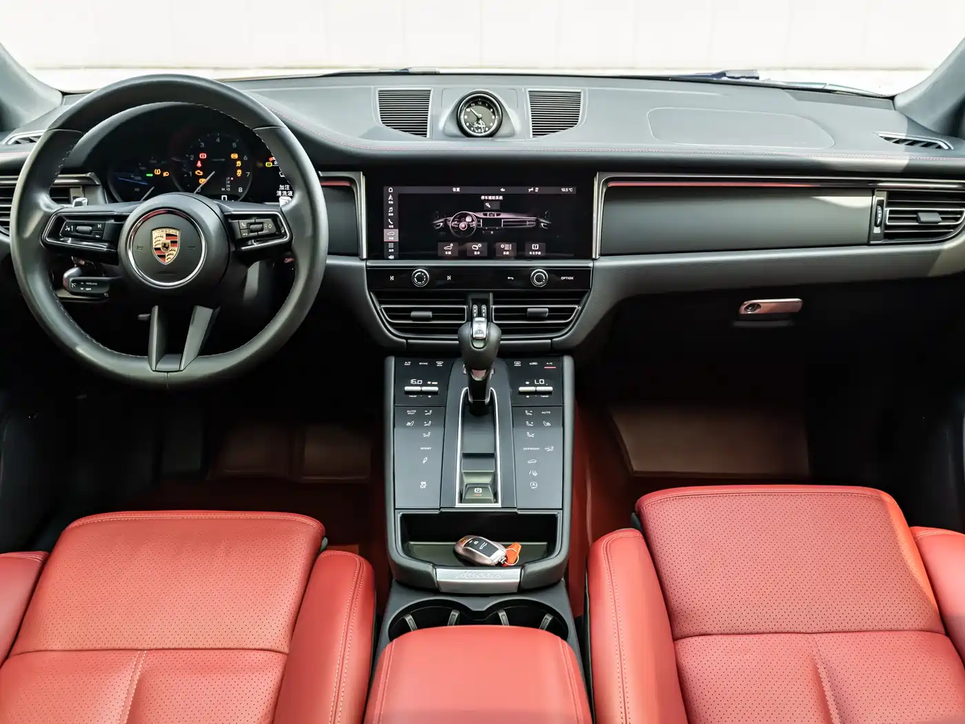Porsche Macan 2023 Macan 2.0T фото 20