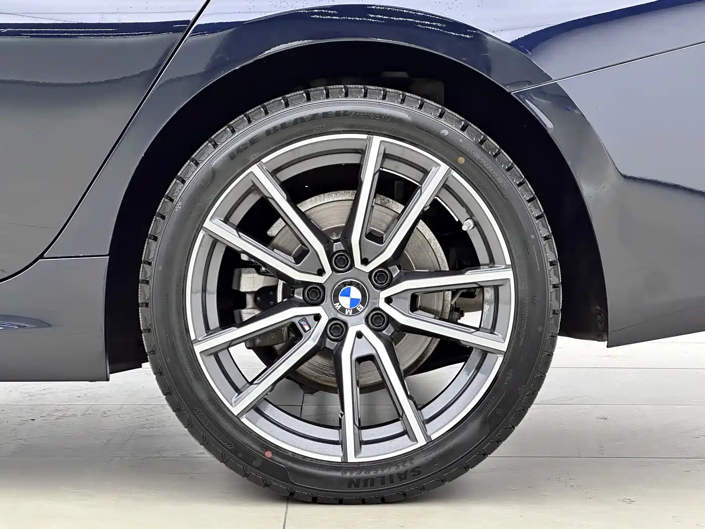 BMW 3 Series 2023 325Li M Sport Package фото 14
