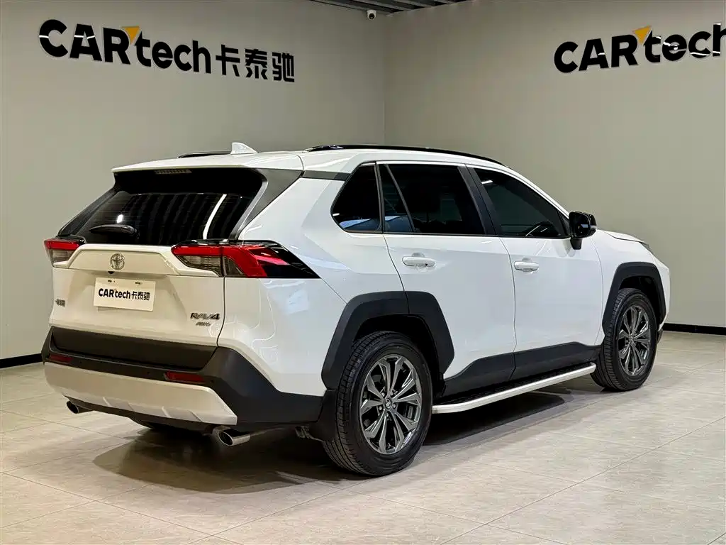 Toyota RAV4 Rongfang 2024 2.0L CVT AWD Adventure Plus Edition фото 4
