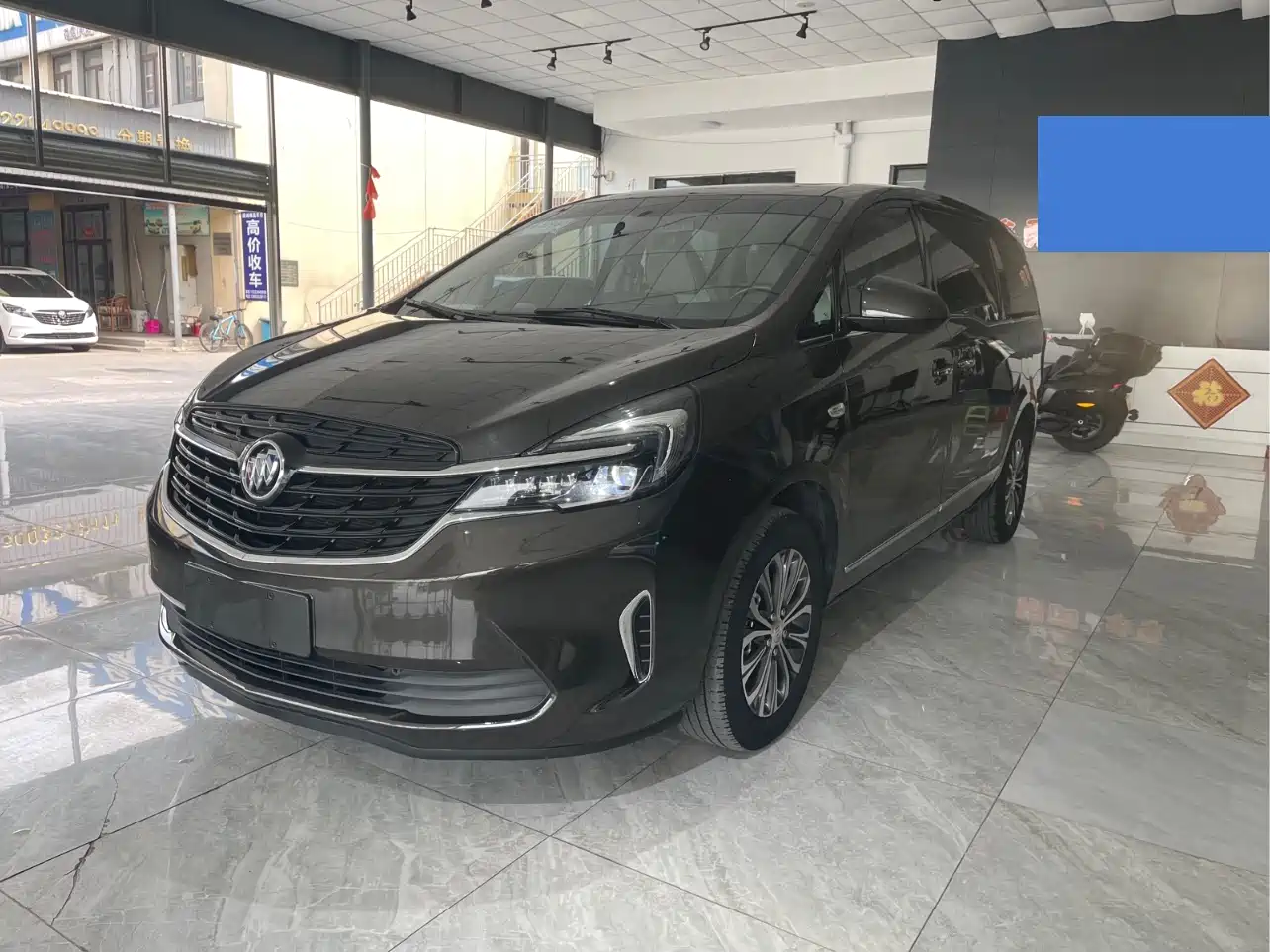 BUICK GL8