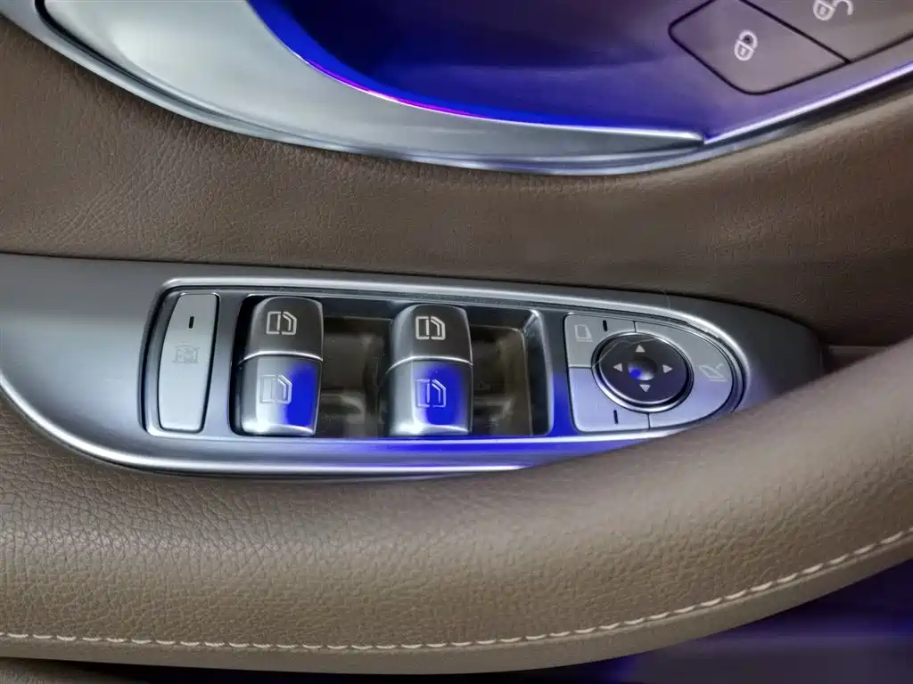 Mercedes-Benz E-Class 2023 Facelift E 300 L Fashion фото 9