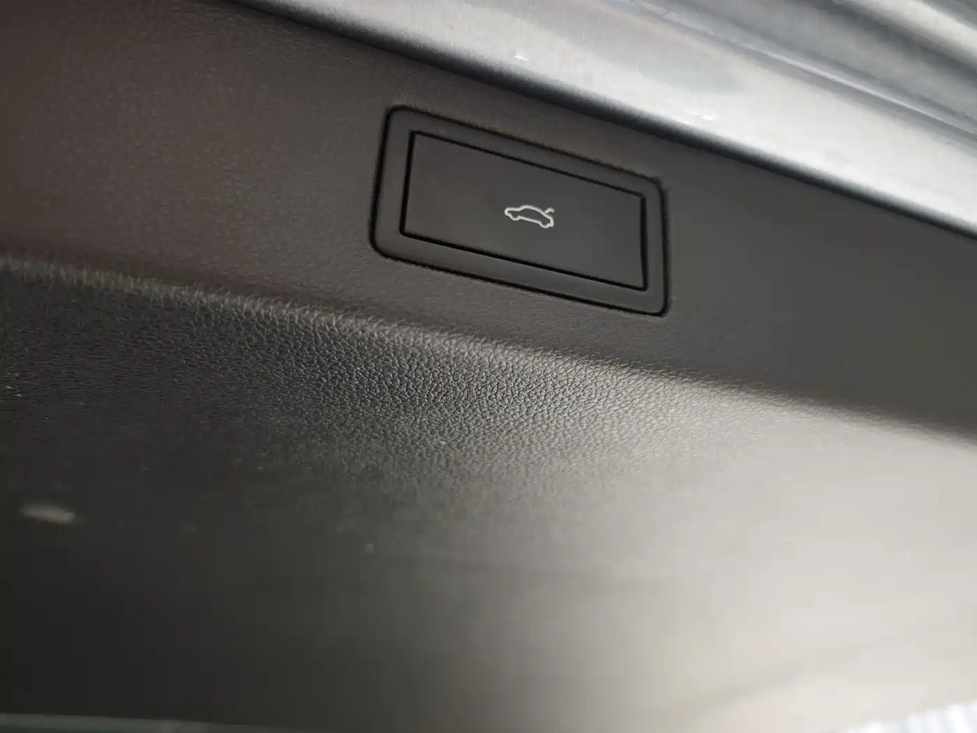 Volkswagen Talagon 2025 450TSI R-Line 6-Seater фото 27