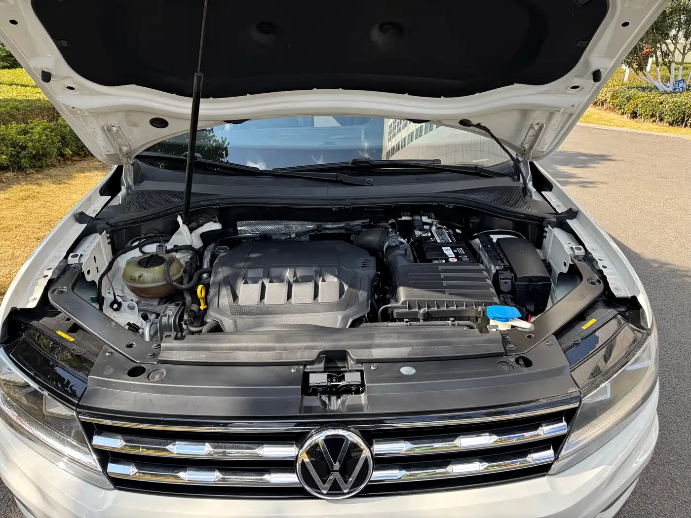 Volkswagen Tiguan L 2021 330TSI Automatic 2WD Smart фото 24