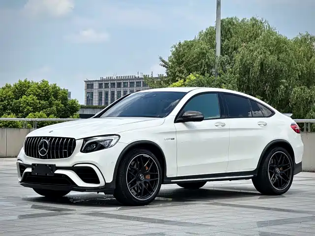 MERCEDES-BENZ GLC COUPE AMG