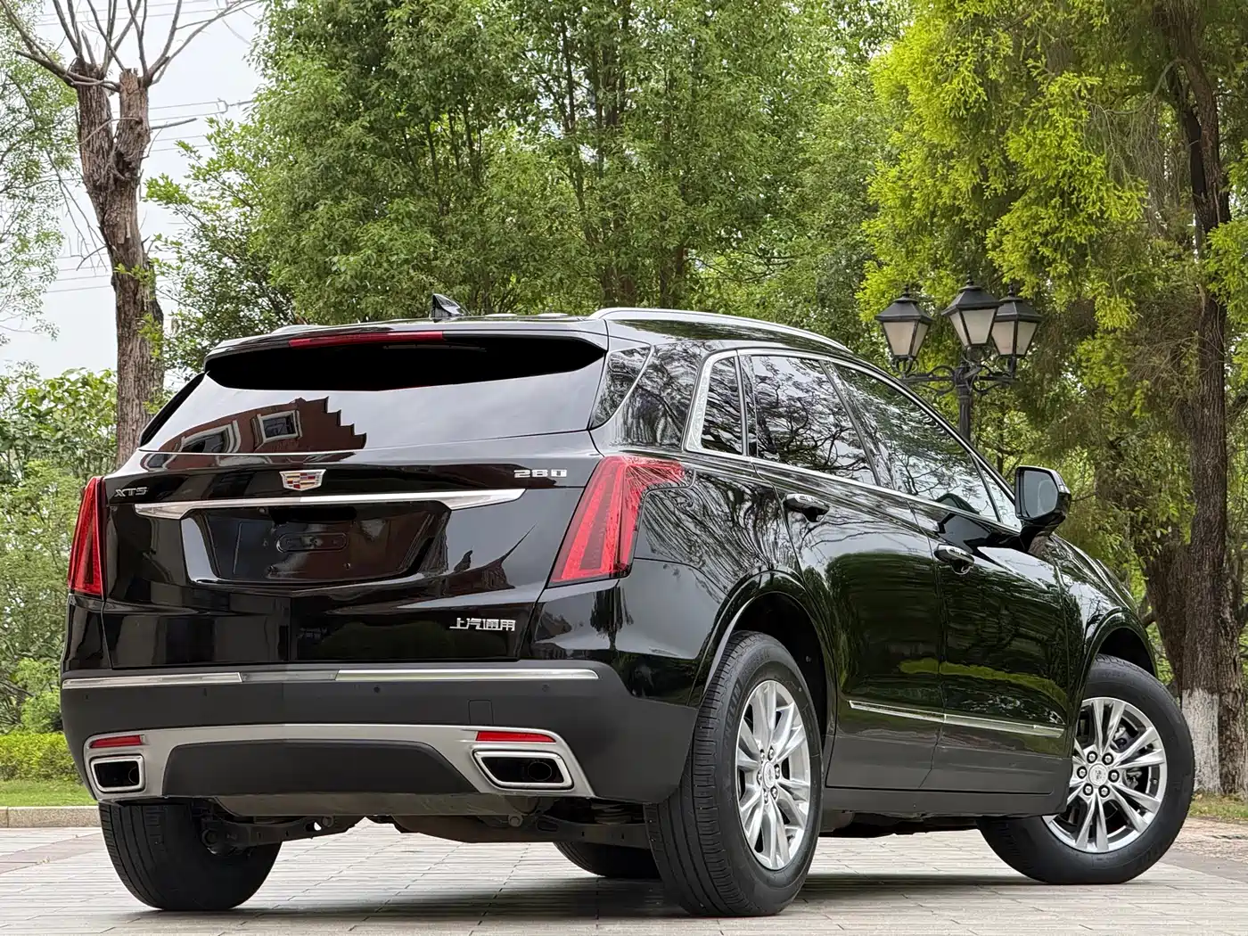 Cadillac XT5 2021 2.0T 2WD Luxury Edition фото 3