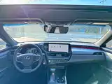 Фото 8 - Lexus ES