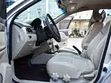Photo 10 - Buick Excelle