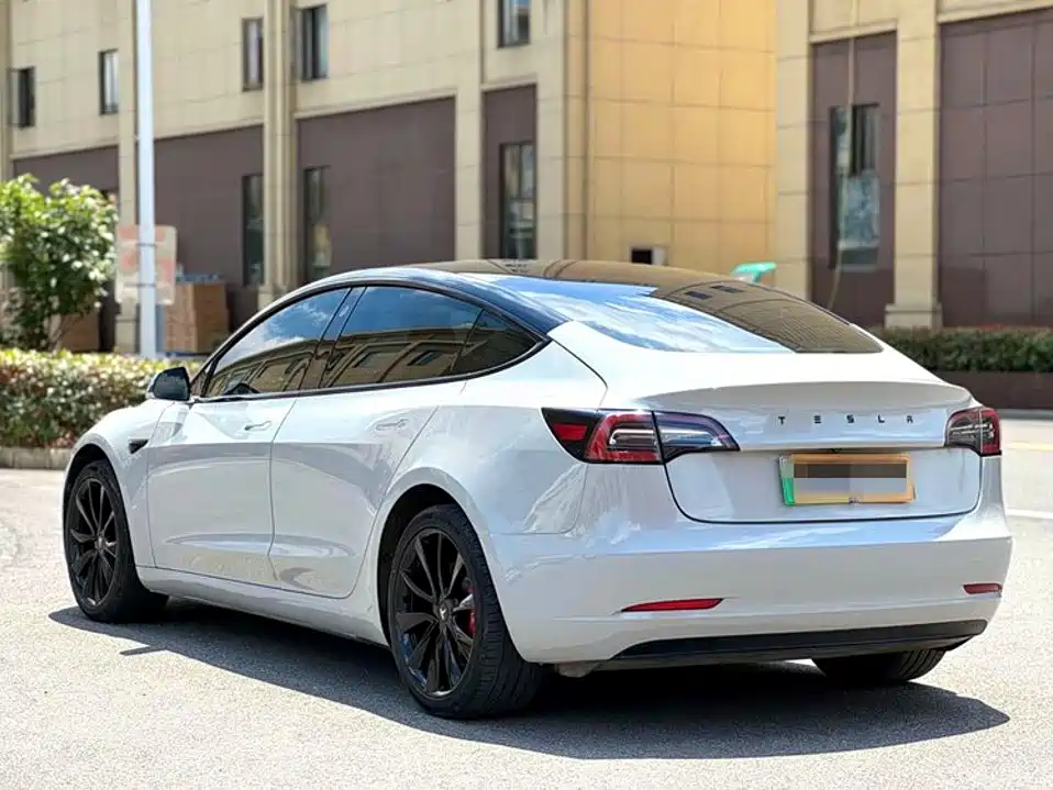 Tesla Model 3 2020 2020 Facelift Long Range Rear-Wheel Drive