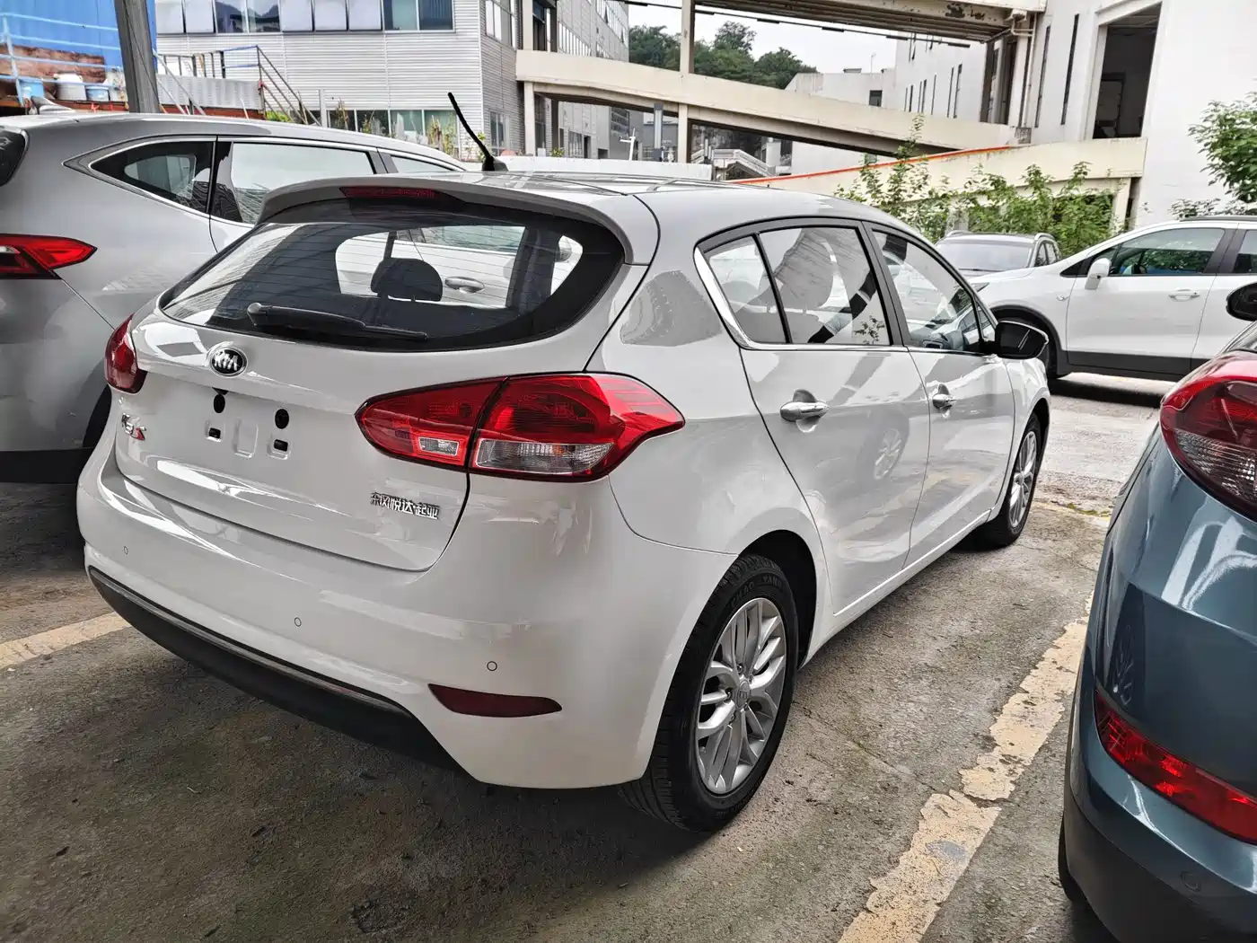 Kia K3S 2014 2014 1.6L Automatic GLS