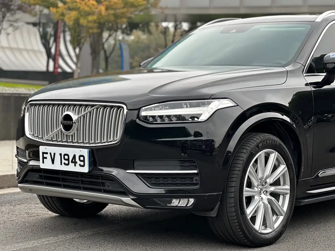 VOLVO XC90