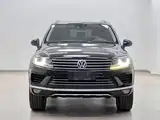 Фото 2 - Volkswagen Touareg