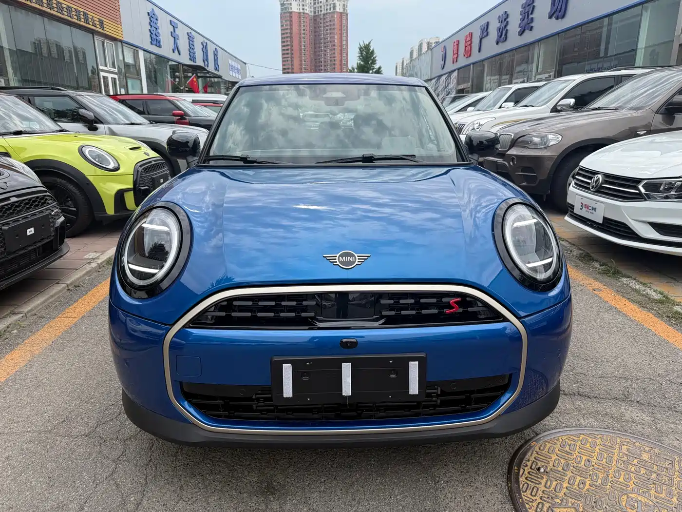 MINI MINI 2026 2025 Model 2.0T COOPER S Artist 5-Door
