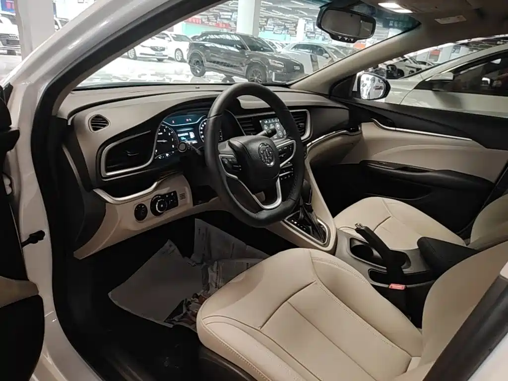 Фото 16 - Buick Excelle GT