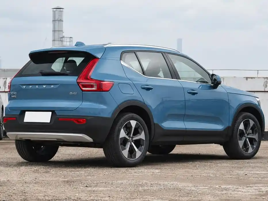 2024 Volvo XC40