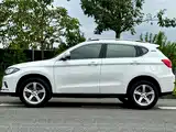 Фото 4 - Haval H2