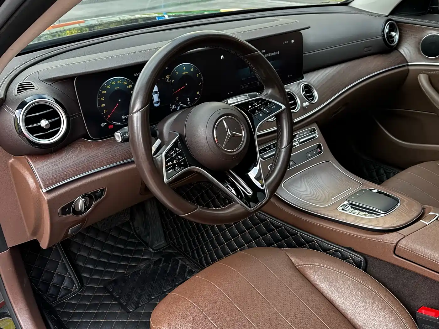 Mercedes-Benz E-Class 2022 Facelift E 300 L Sport Fashion Style фото 5