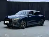صورة 1 - Audi Q8