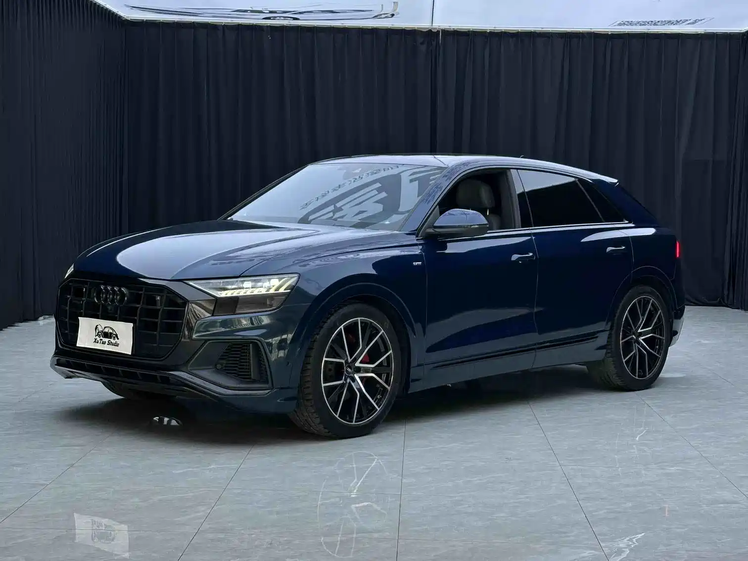 صورة 1 - Audi Q8