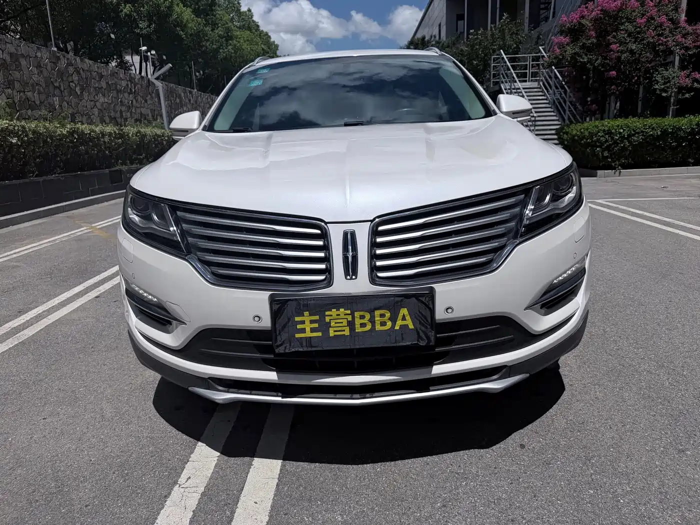 Фото 2 - Lincoln MKC