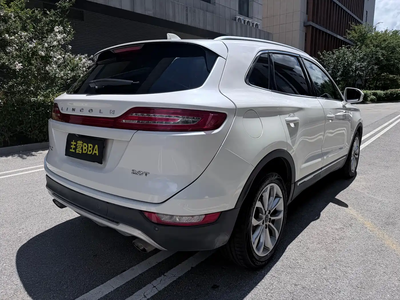 Фото 14 - Lincoln MKC