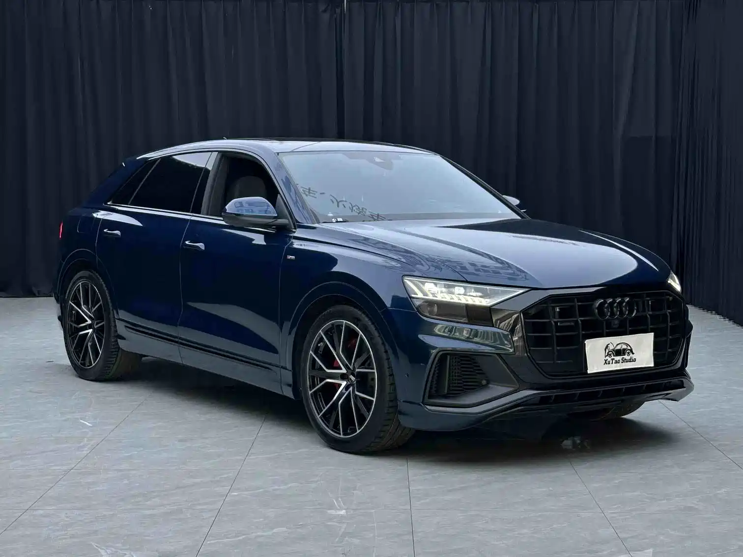 صورة 3 - Audi Q8