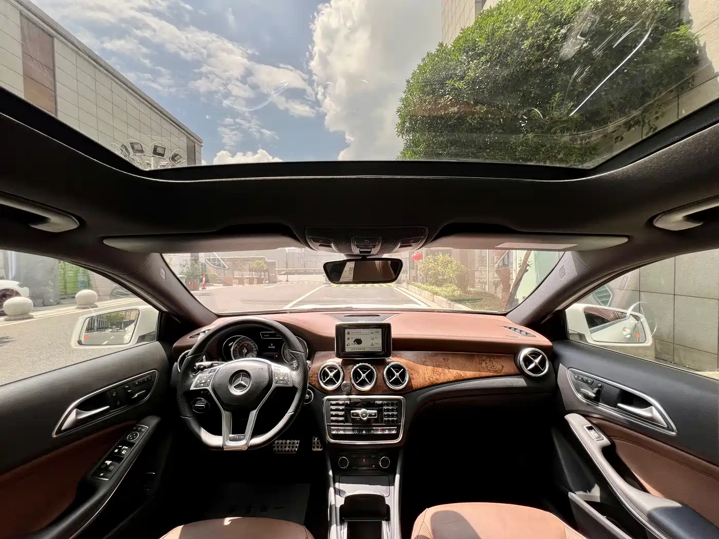 Mercedes-Benz GLA 2015 2015 GLA 260 4MATIC Sport
