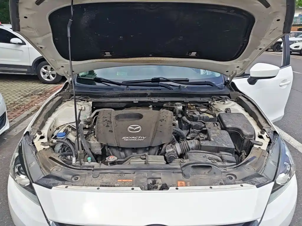 Mazda Mazda3 Axela 2014 2014 Sedan 1.5L Automatic Luxury