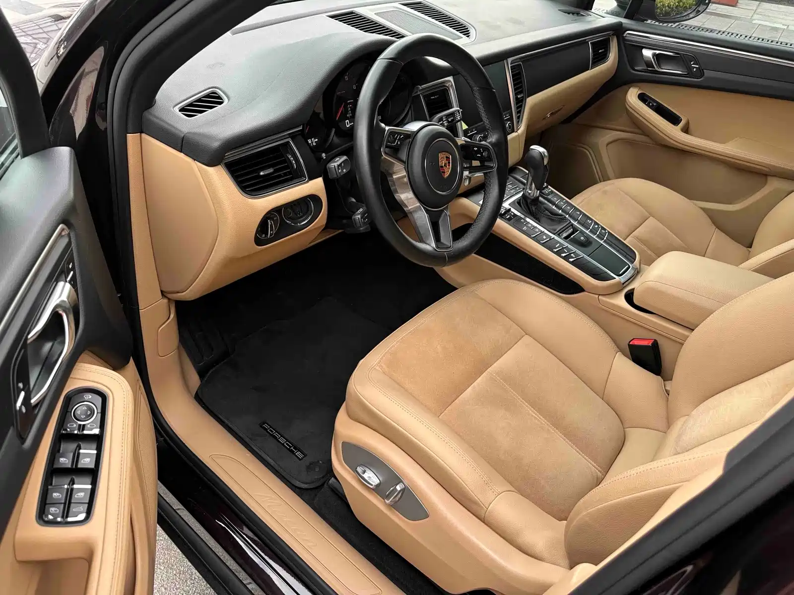 Фото 7 - Porsche Macan