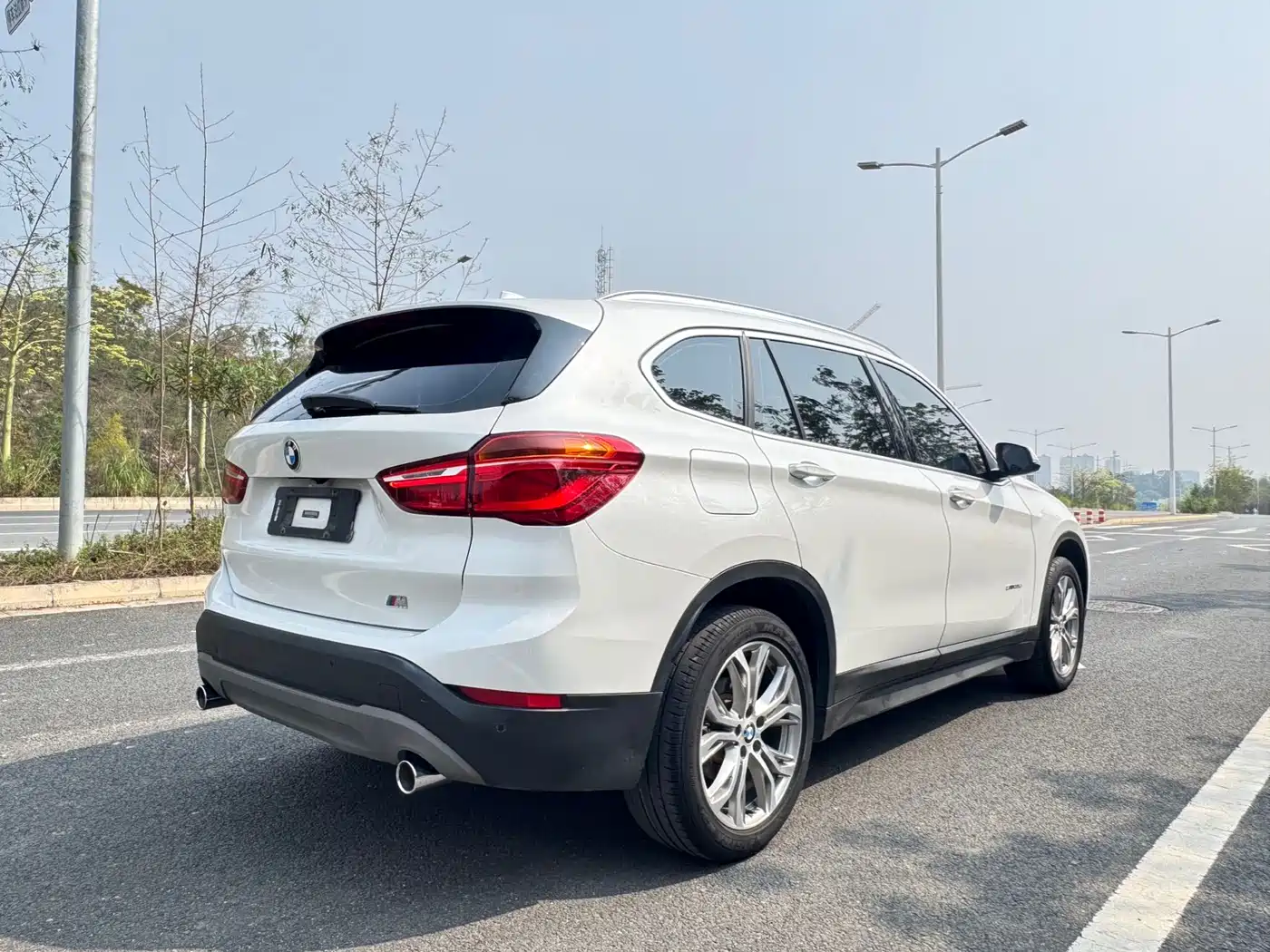 BMW X1 2018 sDrive20Li Leading Model фото 15