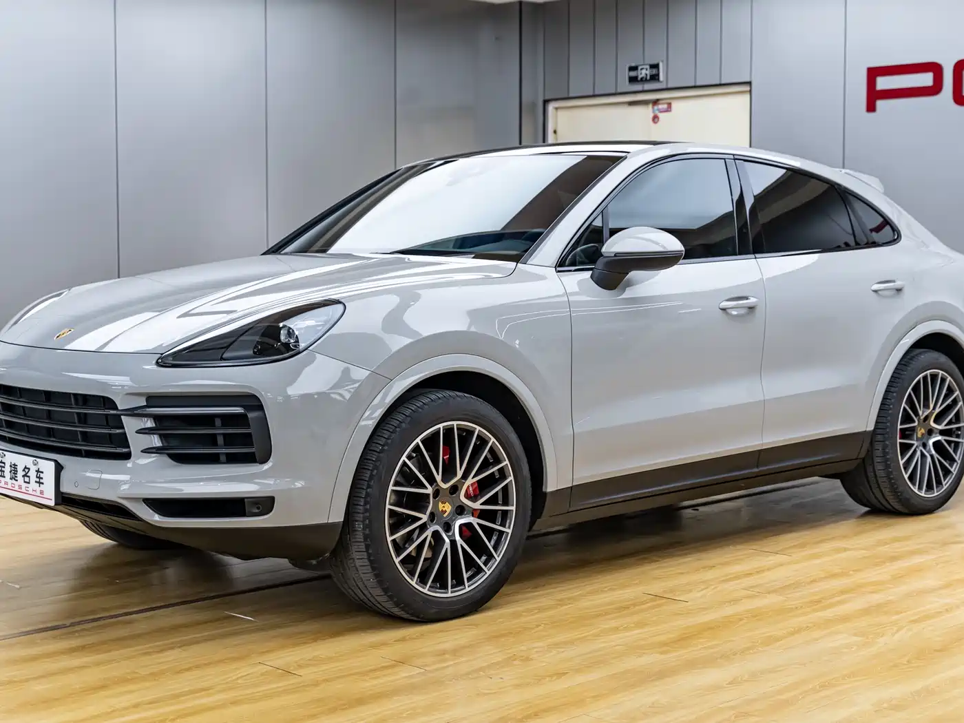 PORSCHE CAYENNE