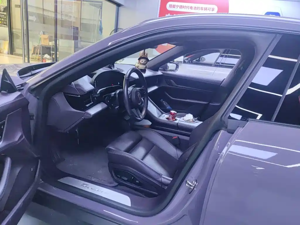 Porsche Taycan 2024 2024 Taycan 4