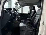 صورة 6 - Volkswagen Touran