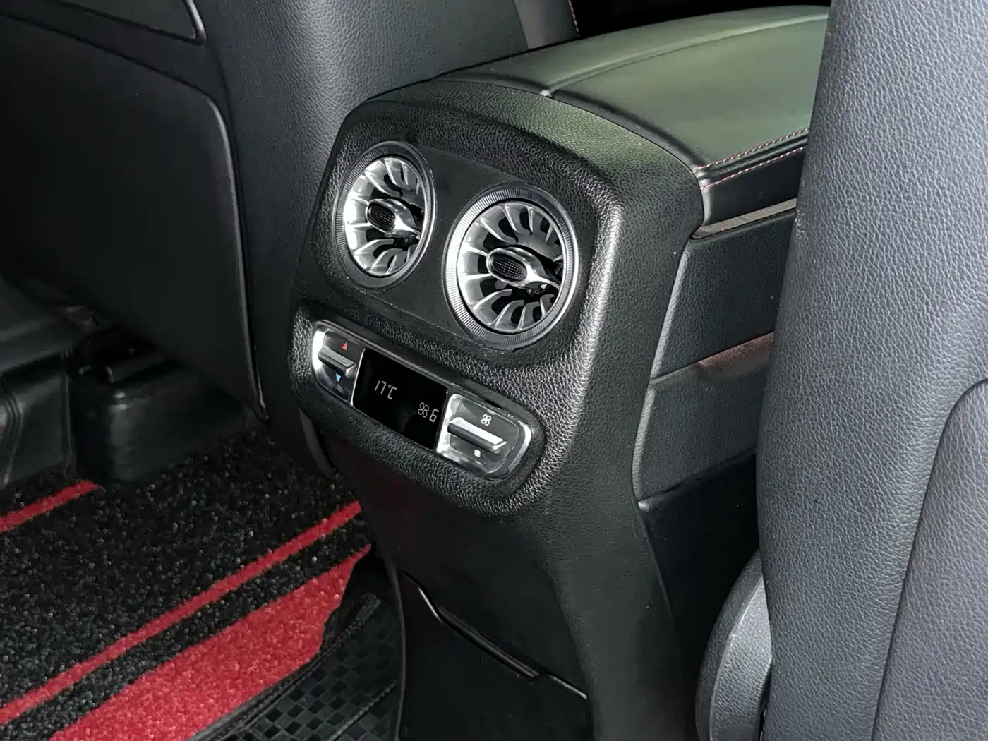 Mercedes-Benz G-Class AMG 2019 Facelift AMG G 63 фото 19