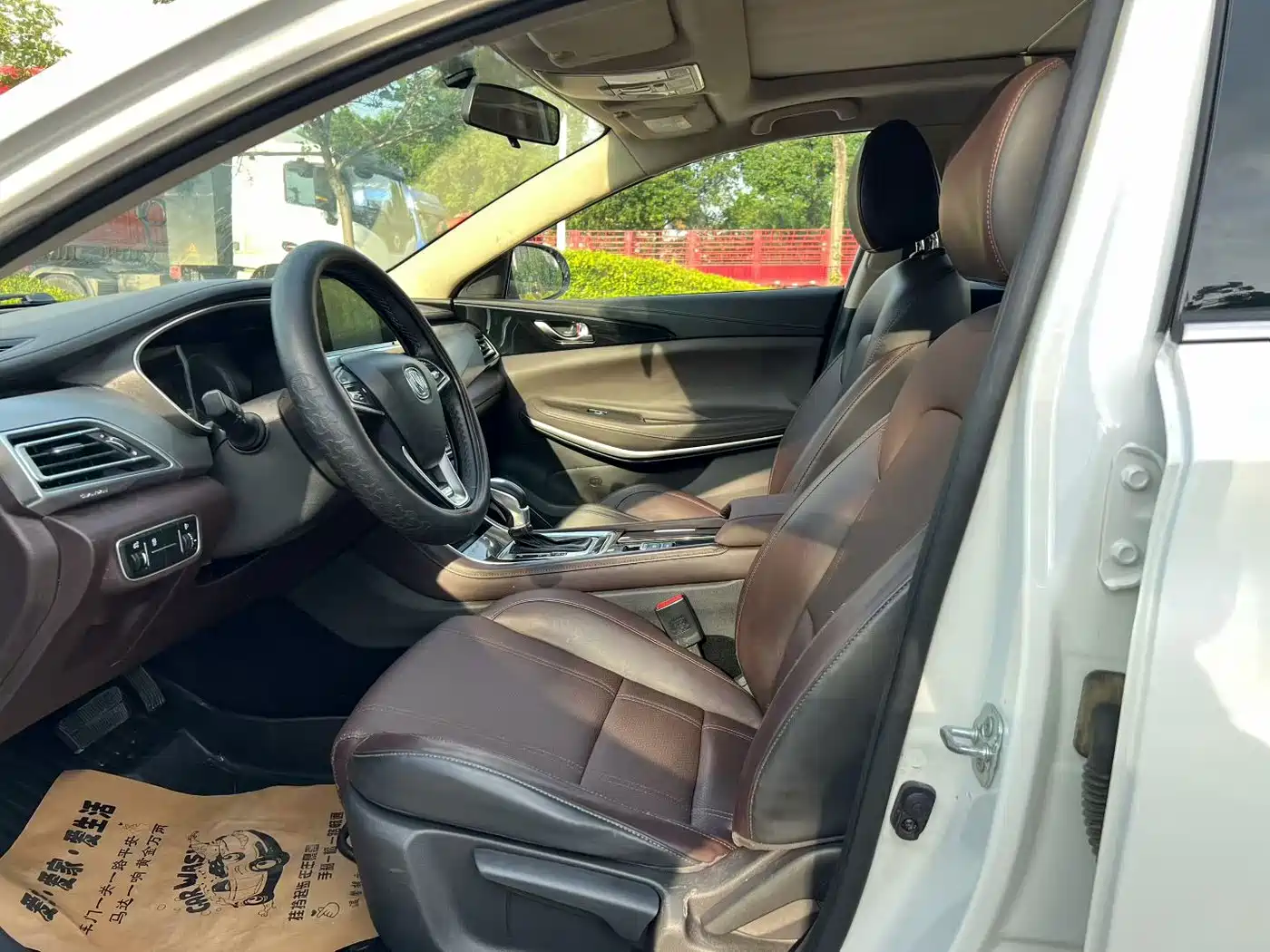 Changan Raeton CC 2018 2018 1.5T Automatic Elegance Starry Sky Edition China V