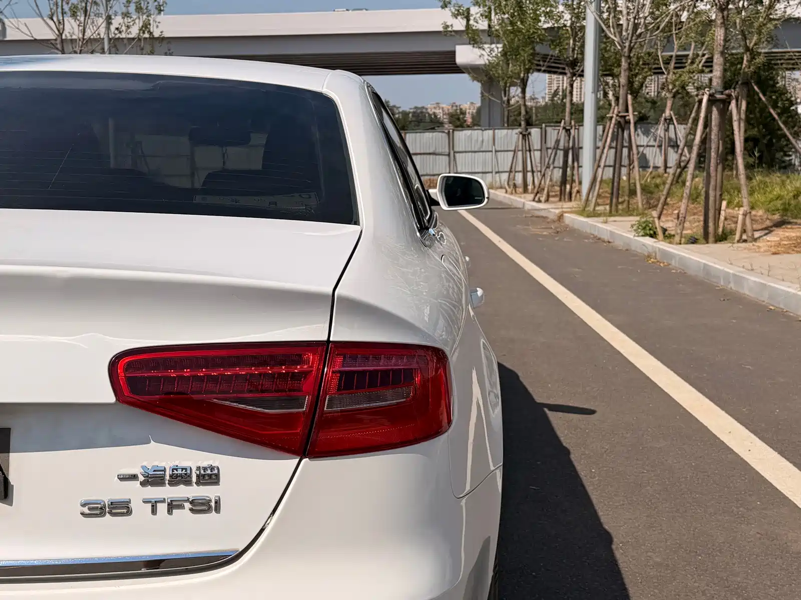 Фото 7 - Audi A4L