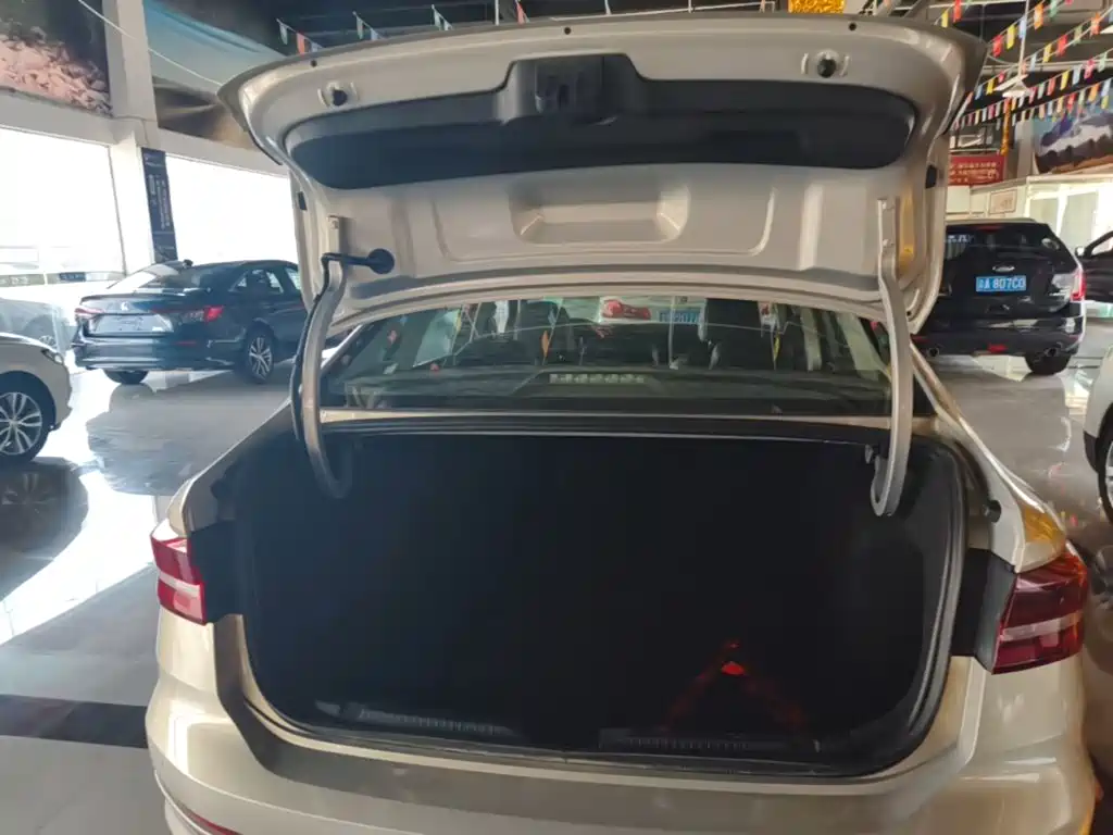 Volkswagen Lavida, миниатюра 19