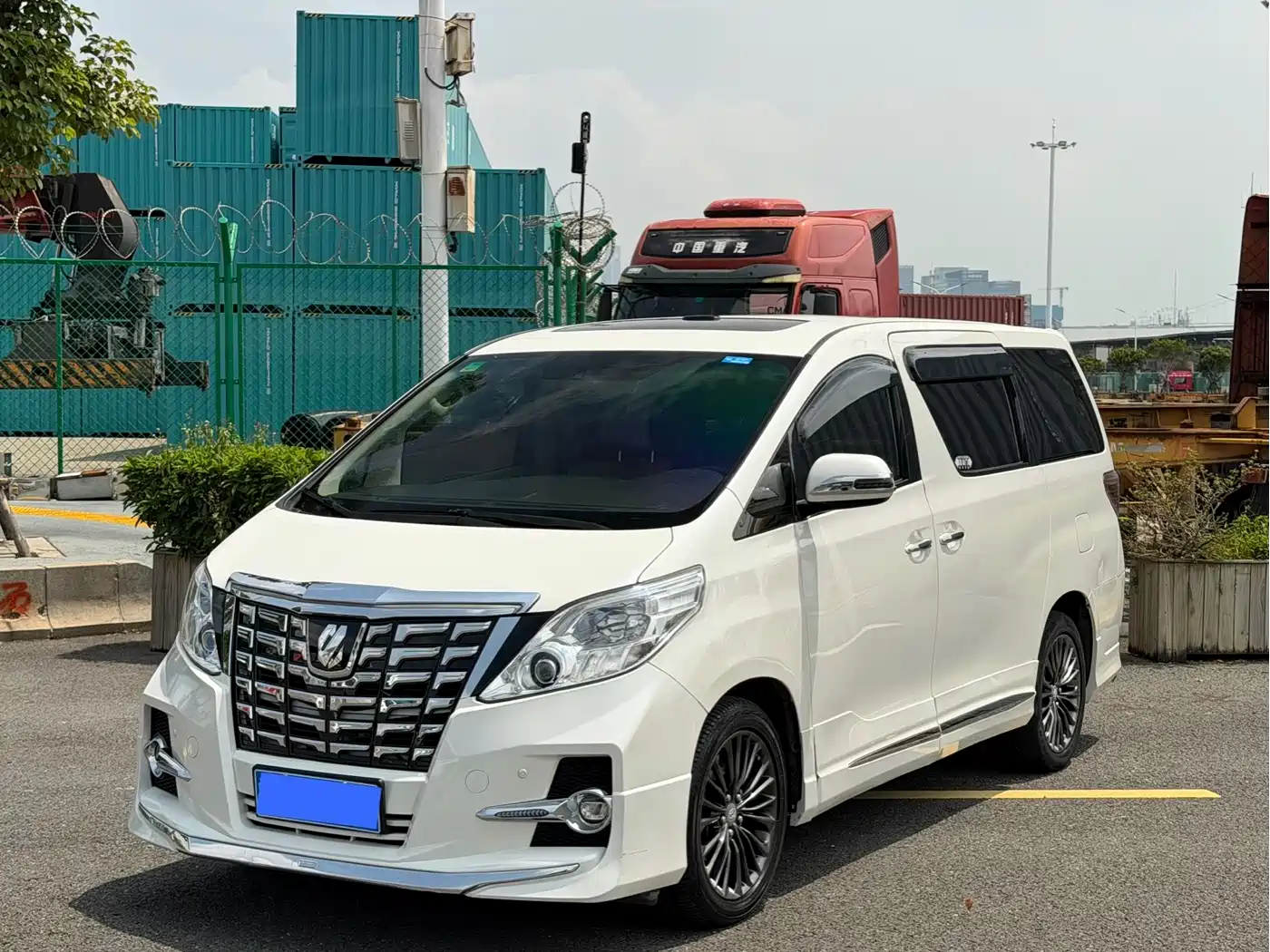 Toyota Alphard 2012 3.5L Luxury Edition