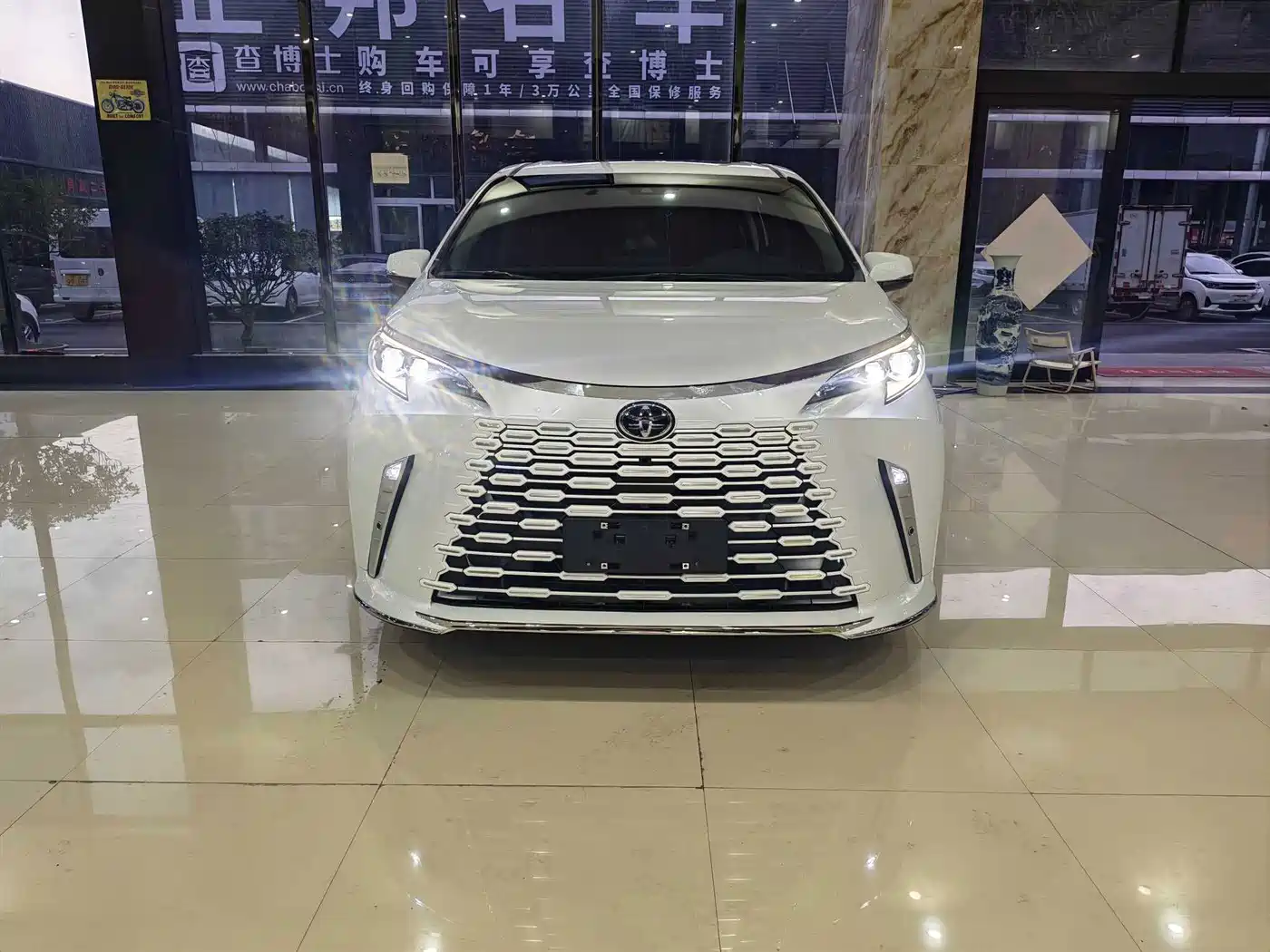 Toyota Sienna 2025 2024 2.5L Hybrid Comfort Edition