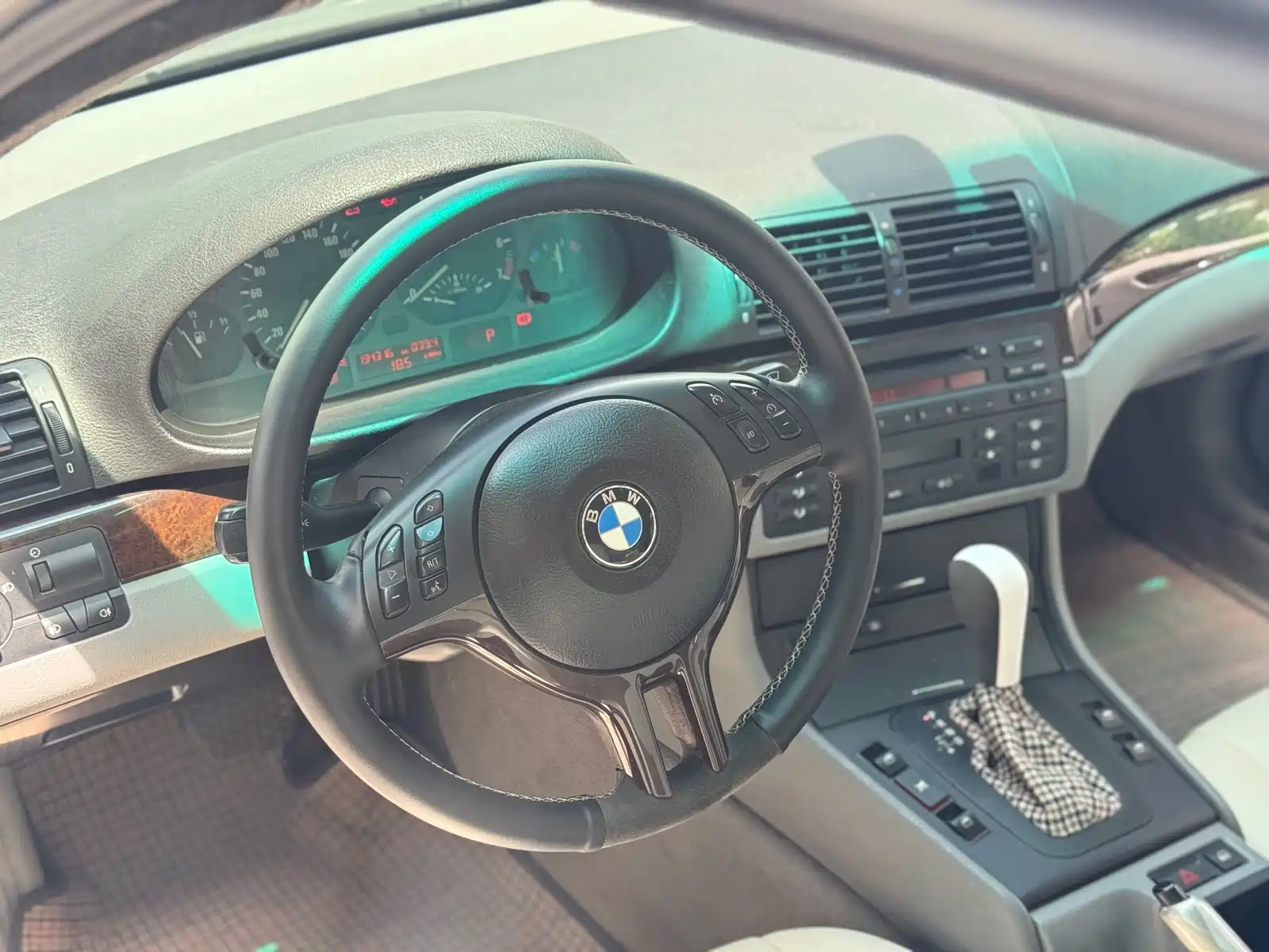 Photo 7 - BMW 3 Series