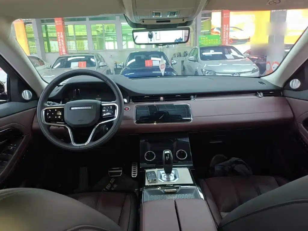 Land Rover Range Rover Evoque 2024 2023 Range Rover Evoque L 249PS Premium Luxury Edition