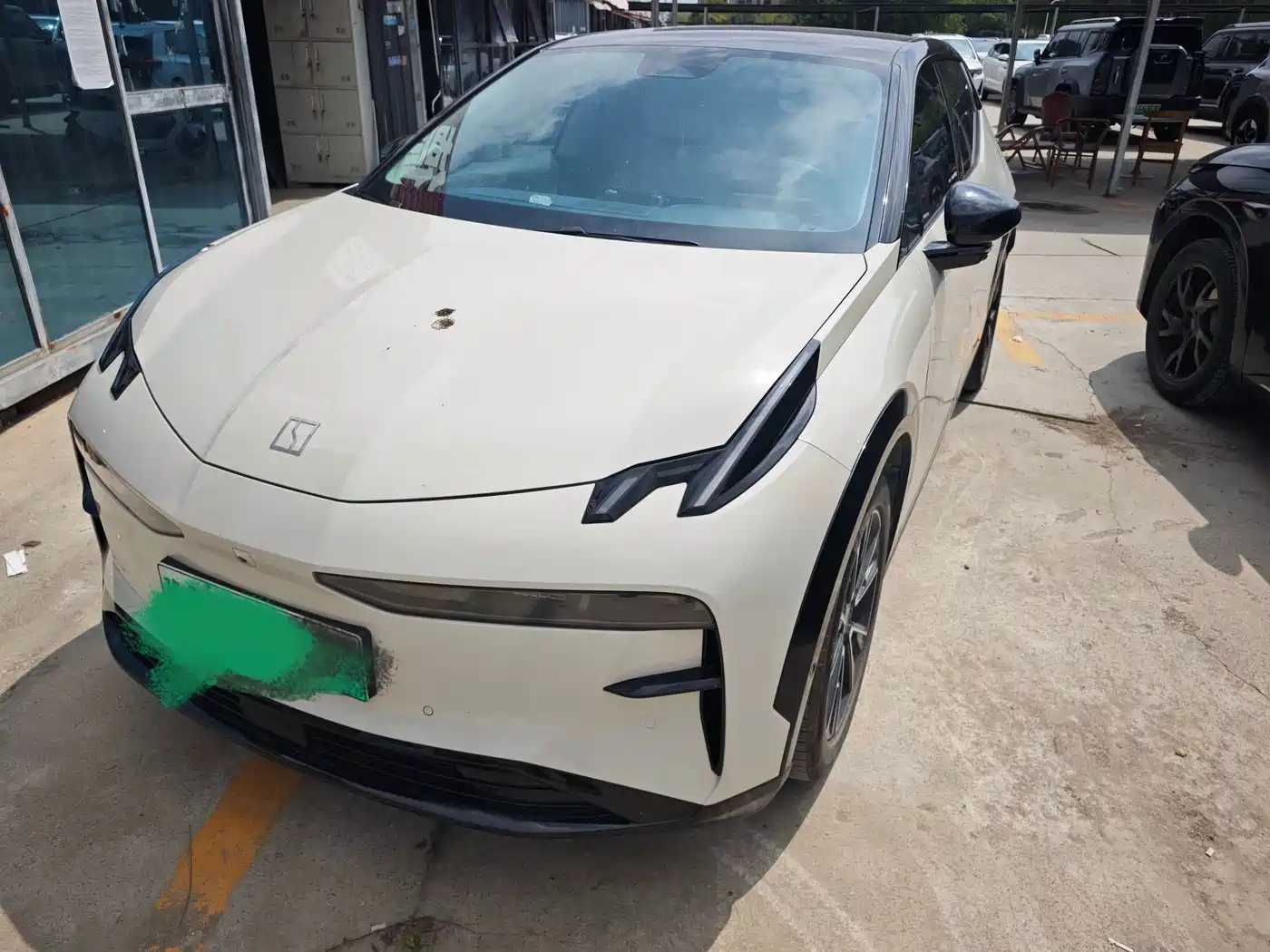 Zeekr X 2025