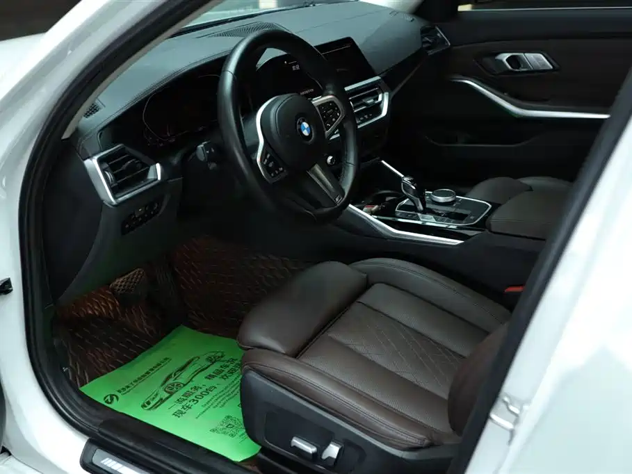 BMW 3 Series 2022 320Li M Sport Package фото 16