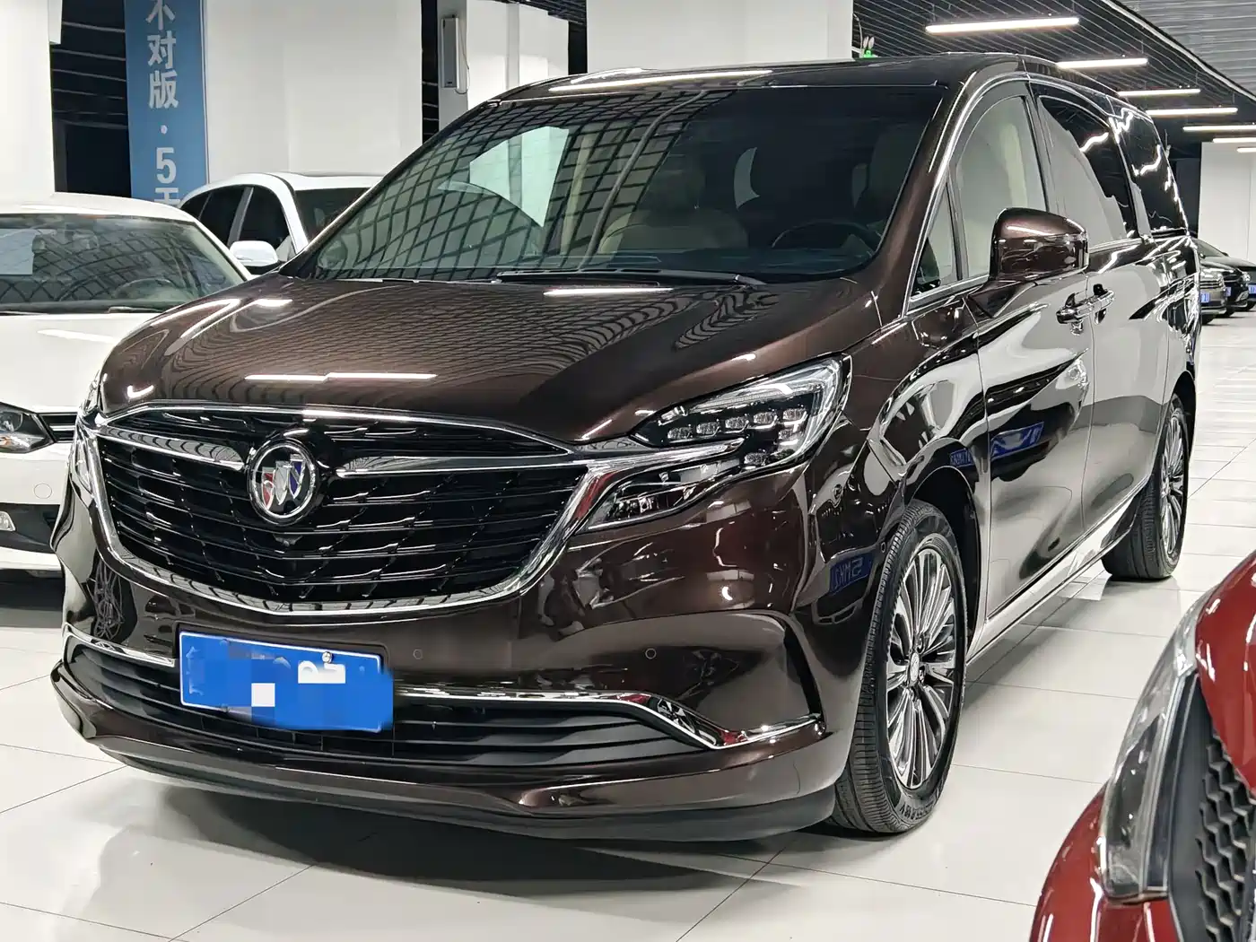 Buick GL8 2021 ES Landlord 653T Flagship