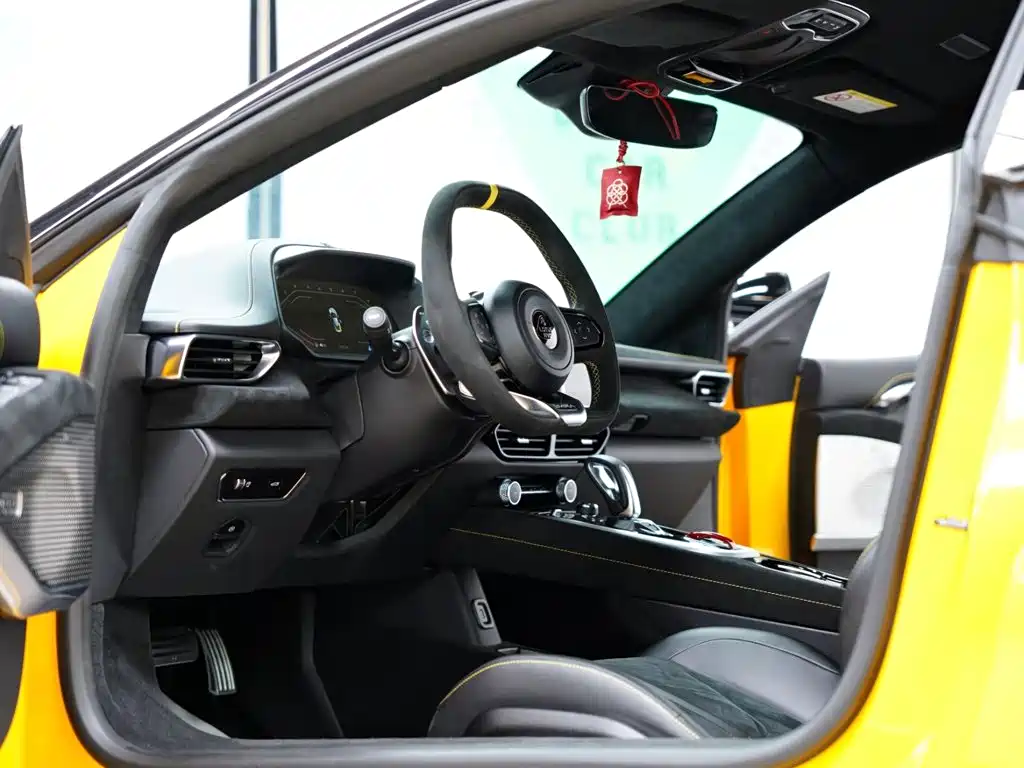 Lotus EMIRA 2024 2021 2.0T DCT First Edition