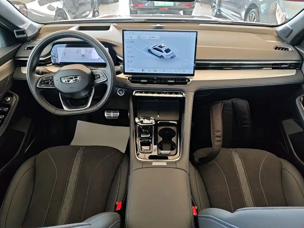 Geely Preface 2025 2026 Orient Yao 2.0TD Moonview Edition