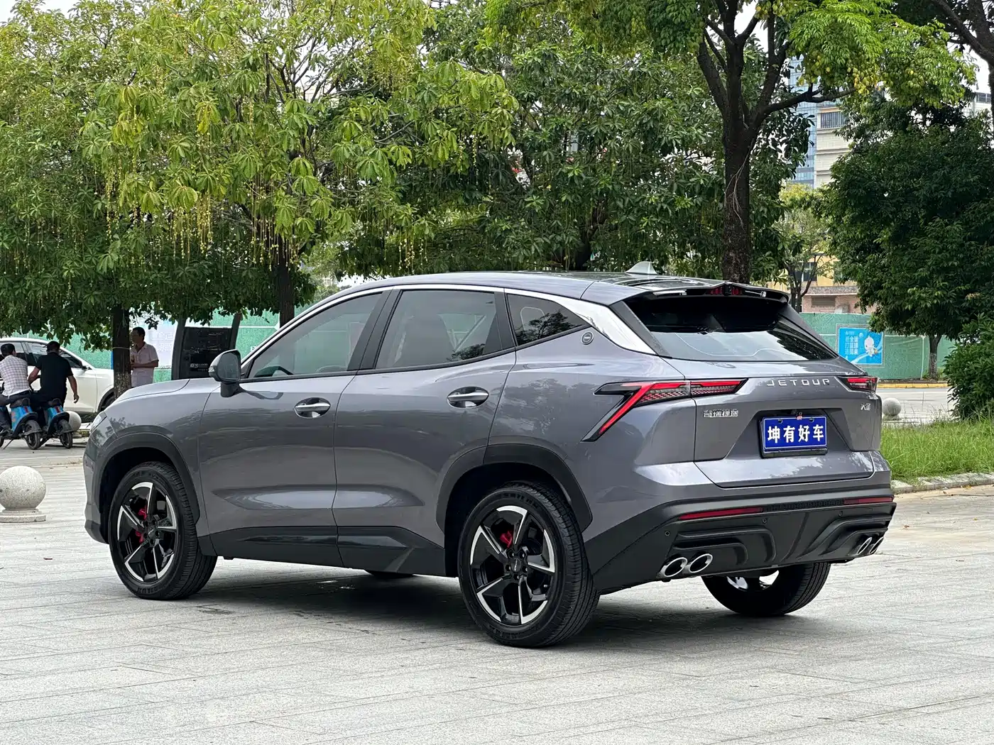 Jetour Dasheng 2025 2025 1.5T DCT Luxury Edition