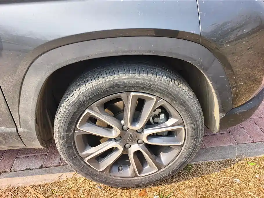 GEELY AUTOMOBILE GEELY ICON